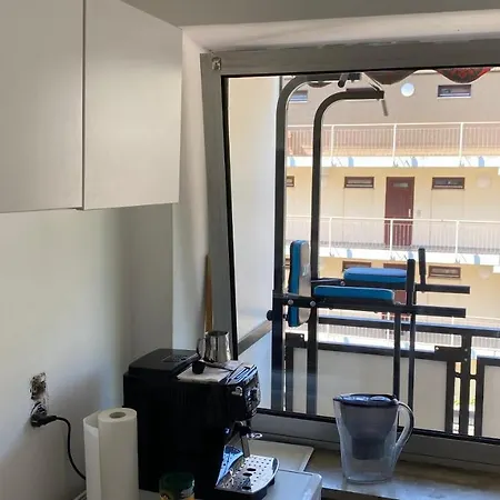 Lovely 1 Bedroom In The Great Location Of
